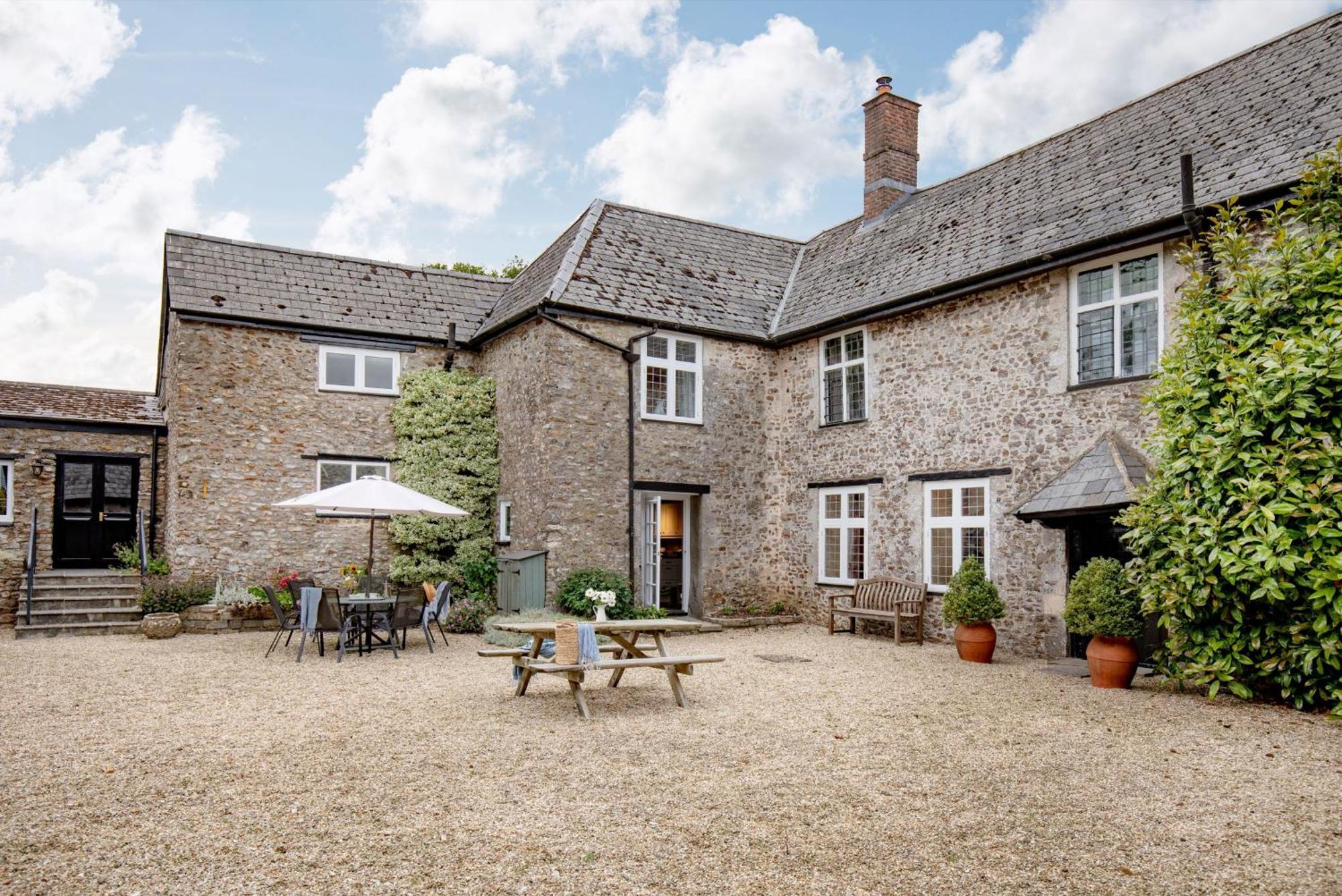 Sutton Barton Farmhouse Honiton Εξωτερικό φωτογραφία